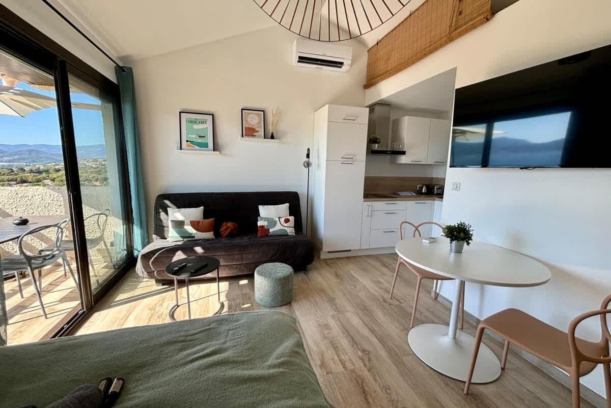 Studio Vue Mer A Porticcio Piscine Et Parking Ngoại thất bức ảnh