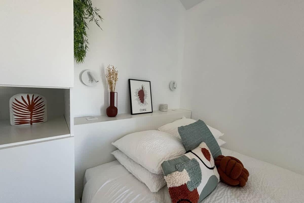 Studio Vue Mer A Porticcio Piscine Et Parking Ngoại thất bức ảnh